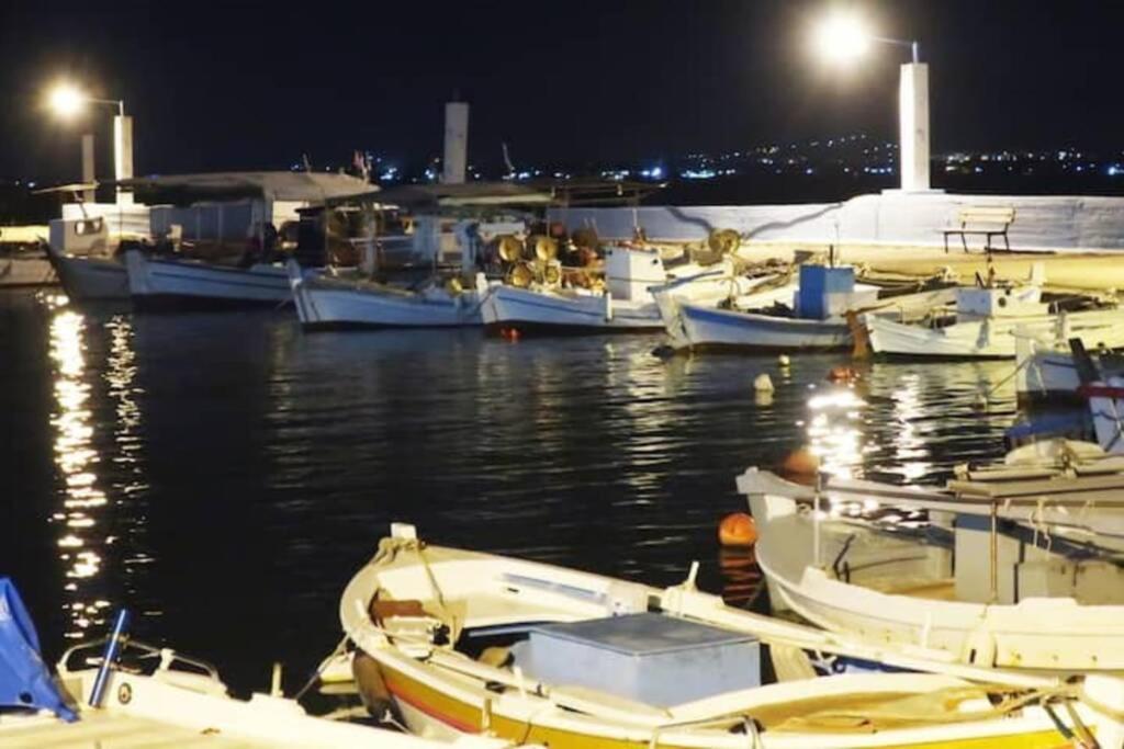 Πολυτελές Διαμέρισμα 2 Χαλκίδα-Παραλία Αυλίδος Paralia Avlidhos Экстерьер фото